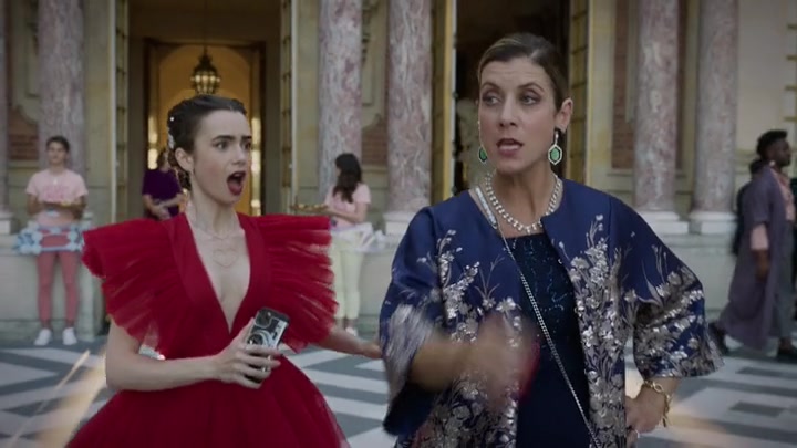 Emily_in_Paris_S02E10_WEBRip_x264-ION10_2010.jpg