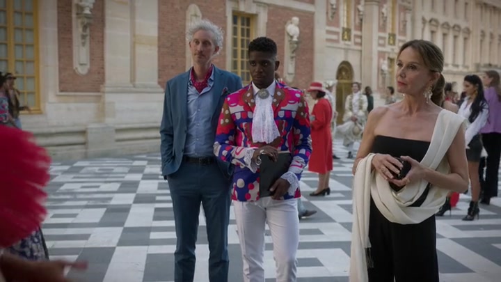 Emily_in_Paris_S02E10_WEBRip_x264-ION10_2012.jpg Emily_in_Paris_S02E10_WEBRip_x264-ION10_2012.jpg