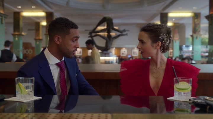 Emily_in_Paris_S02E10_WEBRip_x264-ION10_2175.jpg Emily_in_Paris_S02E10_WEBRip_x264-ION10_2175.jpg