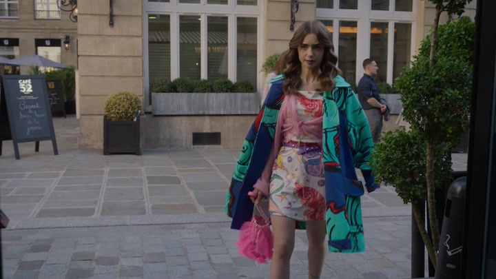 Emily_in_Paris_S02E10_WEBRip_x264-ION10_2349.jpg Emily_in_Paris_S02E10_WEBRip_x264-ION10_2349.jpg