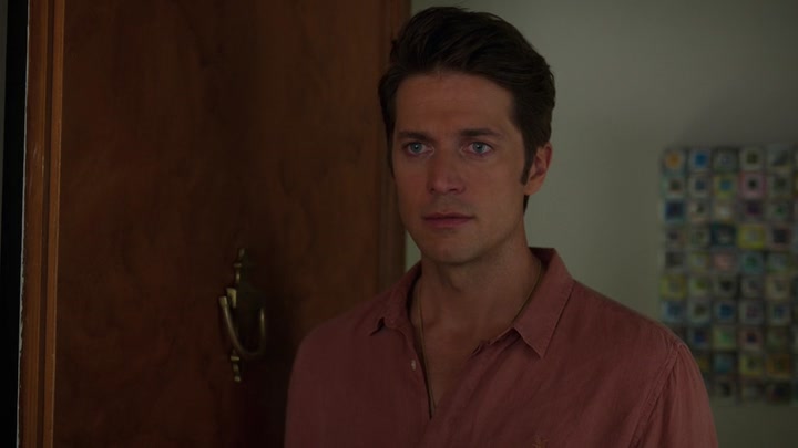 Emily_in_Paris_S02E10_WEBRip_x264-ION10_2670.jpg Emily_in_Paris_S02E10_WEBRip_x264-ION10_2670.jpg