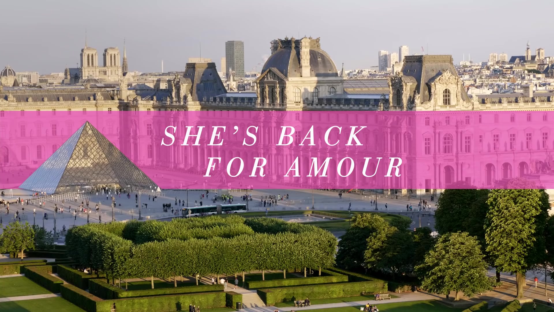 Emily_in_Paris_Season_2___Official_Trailer___Netflix_136.jpg