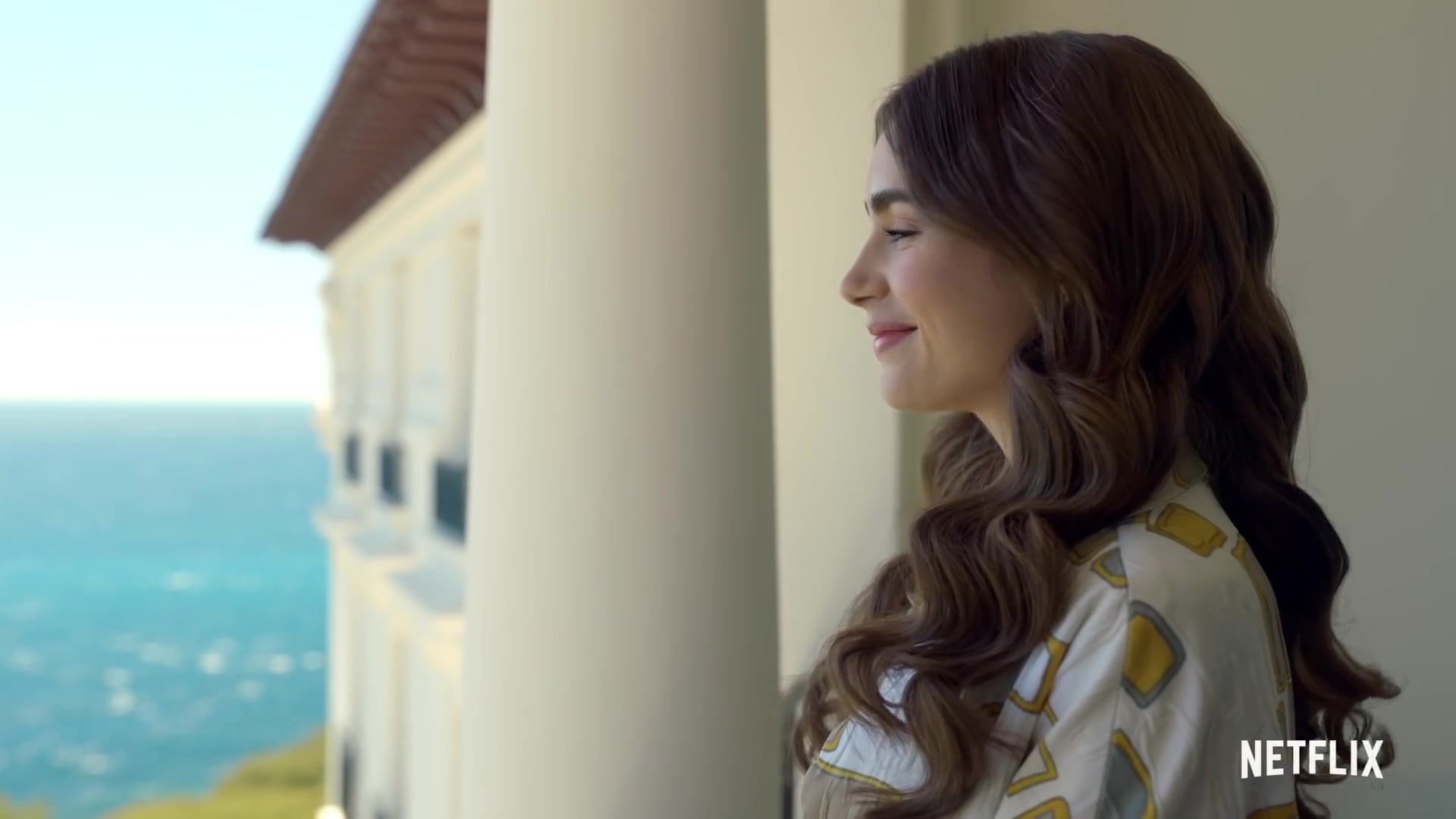 Emily_in_Paris_Season_2___Official_Trailer___Netflix_186.jpg Emily_in_Paris_Season_2___Official_Trailer___Netflix_186.jpg