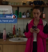 Emily_in_Paris_S02E01_WEBRip_x264-ION10_0172.jpg