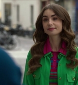 Emily_in_Paris_S02E01_WEBRip_x264-ION10_0395.jpg