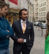 Emily_in_Paris_S02E01_WEBRip_x264-ION10_0447.jpg