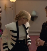 Emily_in_Paris_S02E01_WEBRip_x264-ION10_0641.jpg