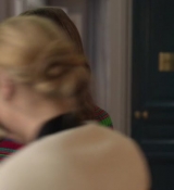 Emily_in_Paris_S02E01_WEBRip_x264-ION10_0647.jpg