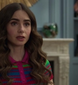 Emily_in_Paris_S02E01_WEBRip_x264-ION10_0676.jpg