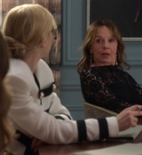 Emily_in_Paris_S02E01_WEBRip_x264-ION10_0746.jpg