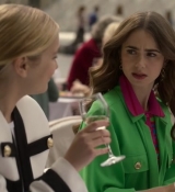 Emily_in_Paris_S02E01_WEBRip_x264-ION10_0826.jpg