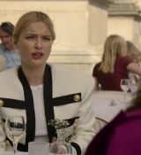 Emily_in_Paris_S02E01_WEBRip_x264-ION10_0945.jpg