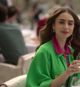 Emily_in_Paris_S02E01_WEBRip_x264-ION10_0962.jpg