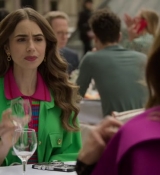 Emily_in_Paris_S02E01_WEBRip_x264-ION10_1011.jpg