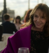 Emily_in_Paris_S02E01_WEBRip_x264-ION10_1040.jpg