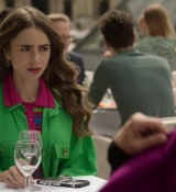 Emily_in_Paris_S02E01_WEBRip_x264-ION10_1048.jpg