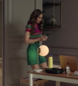 Emily_in_Paris_S02E01_WEBRip_x264-ION10_1065.jpg