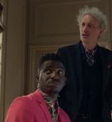 Emily_in_Paris_S02E01_WEBRip_x264-ION10_1098.jpg