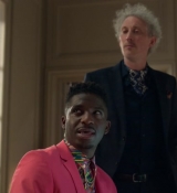 Emily_in_Paris_S02E01_WEBRip_x264-ION10_1107.jpg