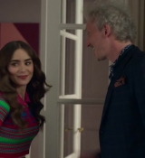 Emily_in_Paris_S02E01_WEBRip_x264-ION10_1129.jpg