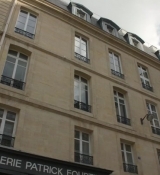 Emily_in_Paris_S02E01_WEBRip_x264-ION10_1136.jpg