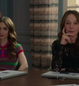 Emily_in_Paris_S02E01_WEBRip_x264-ION10_1148.jpg