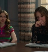 Emily_in_Paris_S02E01_WEBRip_x264-ION10_1166.jpg