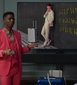 Emily_in_Paris_S02E01_WEBRip_x264-ION10_1173.jpg