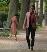 Emily_in_Paris_S02E01_WEBRip_x264-ION10_1275.jpg