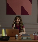 Emily_in_Paris_S02E01_WEBRip_x264-ION10_1283.jpg