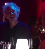 Emily_in_Paris_S02E01_WEBRip_x264-ION10_1897.jpg