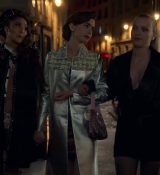 Emily_in_Paris_S02E01_WEBRip_x264-ION10_1960.jpg