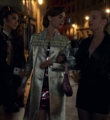 Emily_in_Paris_S02E01_WEBRip_x264-ION10_1961.jpg
