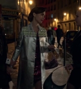 Emily_in_Paris_S02E01_WEBRip_x264-ION10_1963.jpg