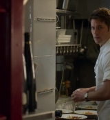 Emily_in_Paris_S02E01_WEBRip_x264-ION10_2208.jpg