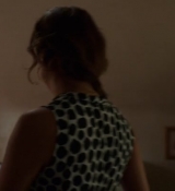 Emily_in_Paris_S02E01_WEBRip_x264-ION10_2226.jpg