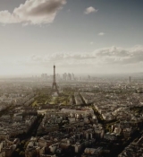 Emily_in_Paris_S02E01_WEBRip_x264-ION10_2306.jpg