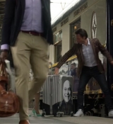 Emily_in_Paris_S02E01_WEBRip_x264-ION10_2352.jpg