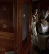 Emily_in_Paris_S02E01_WEBRip_x264-ION10_2368.jpg