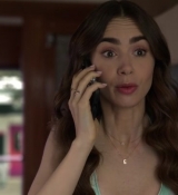 Emily_in_Paris_S02E01_WEBRip_x264-ION10_2577.jpg