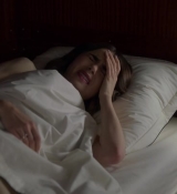 Emily_in_Paris_S02E02_WEBRip_x264-ION10_0029.jpg