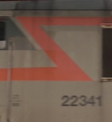 Emily_in_Paris_S02E02_WEBRip_x264-ION10_0062.jpg
