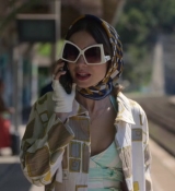 Emily_in_Paris_S02E02_WEBRip_x264-ION10_0131.jpg