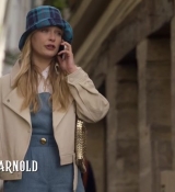 Emily_in_Paris_S02E02_WEBRip_x264-ION10_0143.jpg