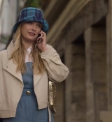Emily_in_Paris_S02E02_WEBRip_x264-ION10_0148.jpg
