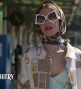 Emily_in_Paris_S02E02_WEBRip_x264-ION10_0161.jpg