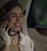 Emily_in_Paris_S02E02_WEBRip_x264-ION10_0268.jpg