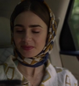Emily_in_Paris_S02E02_WEBRip_x264-ION10_0278.jpg
