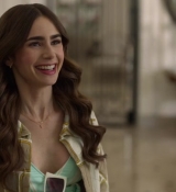 Emily_in_Paris_S02E02_WEBRip_x264-ION10_0336.jpg