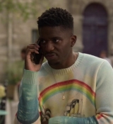 Emily_in_Paris_S02E02_WEBRip_x264-ION10_0603.jpg
